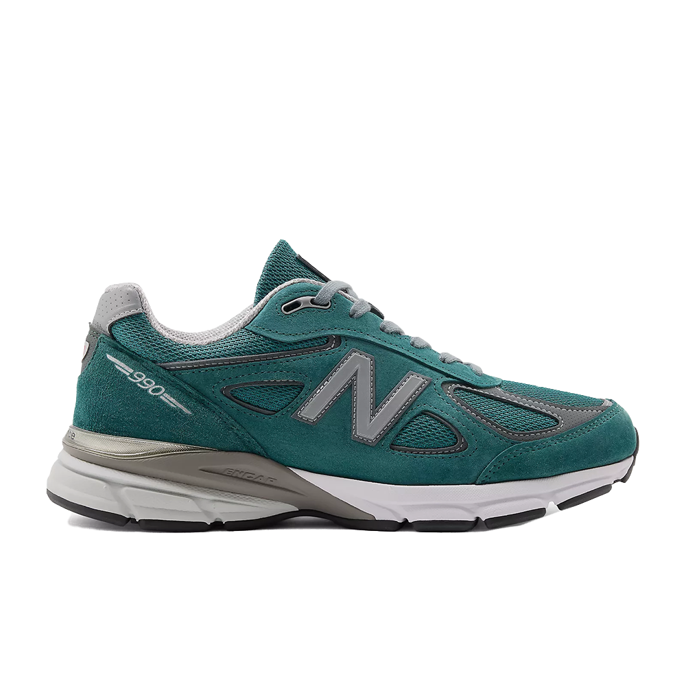 New Balance 990V4