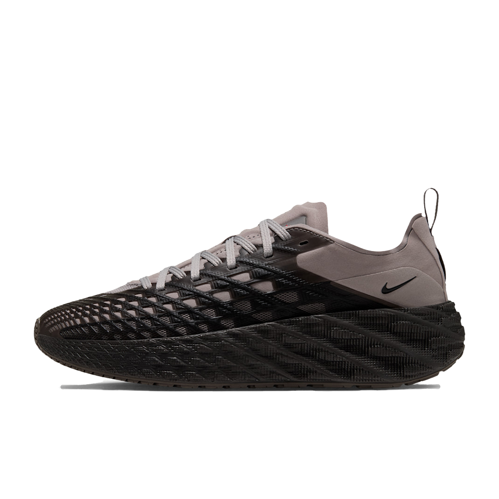 Nike Ava Edge