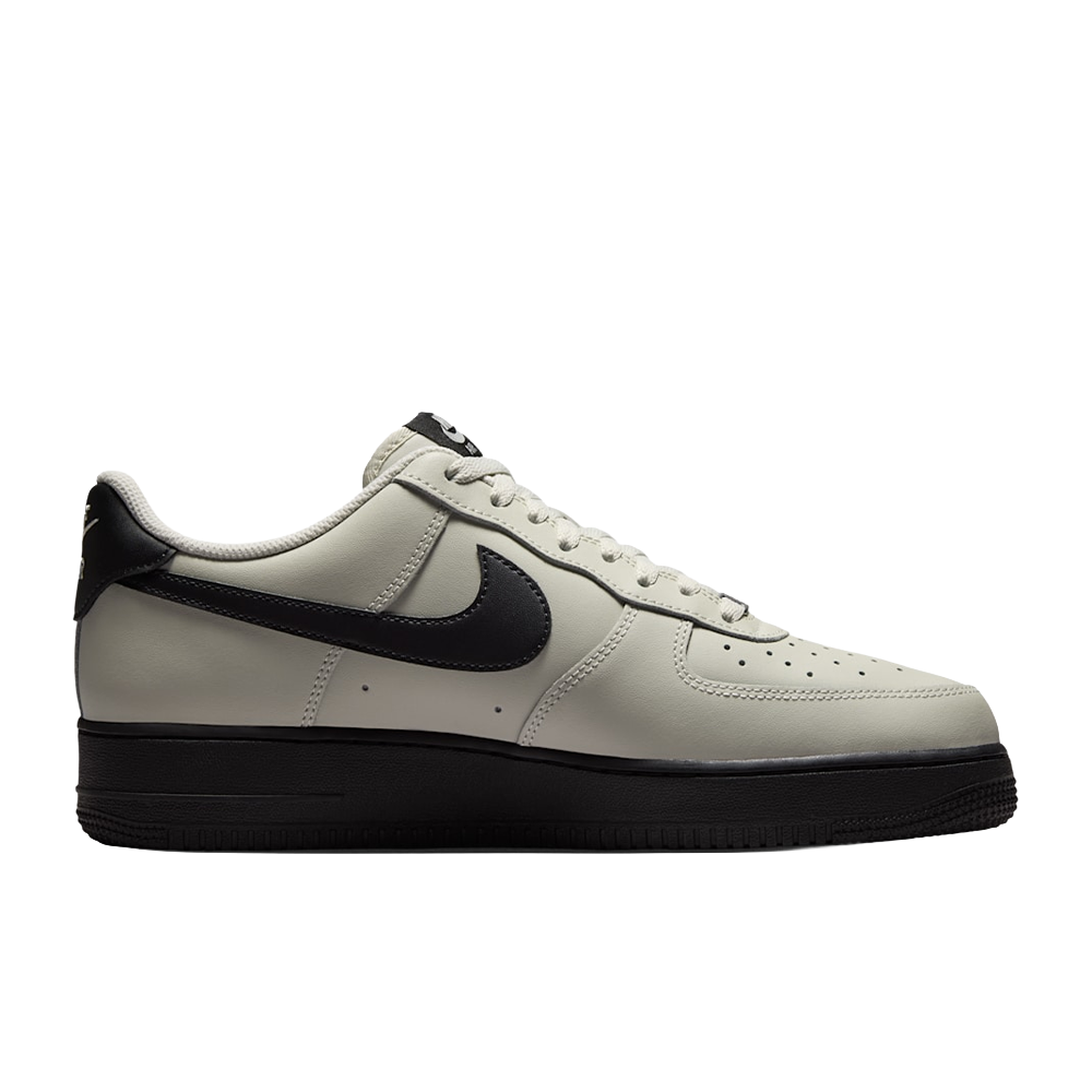 Nike Air Force 1 '07