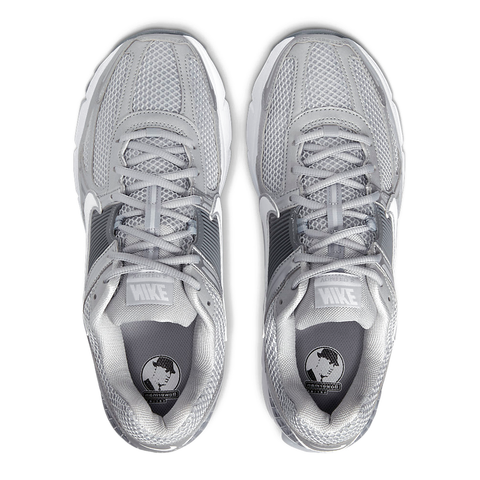 NIKE ZOOM VOMERO 5 WOLF GREY TOP